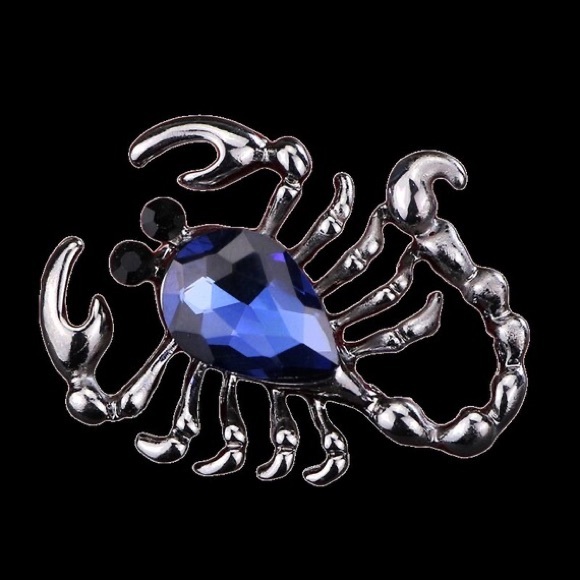Crystal Scorpion Metal Brooch Pin for Men Badge Lapel Shirt Suit Collar Pin - Picture 4 of 4